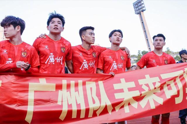 KAIYUN-广州队消亡史：靠金元扶摇直上 因没钱重回废墟