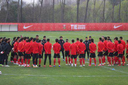 开云APP-津媒：国足攻击手状态越来越好 武磊也需竞争上岗